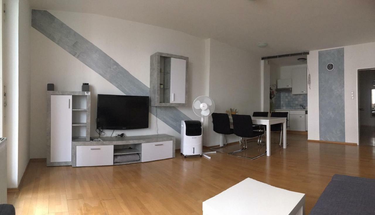 לינץ Appartement Top 7 מראה חיצוני תמונה